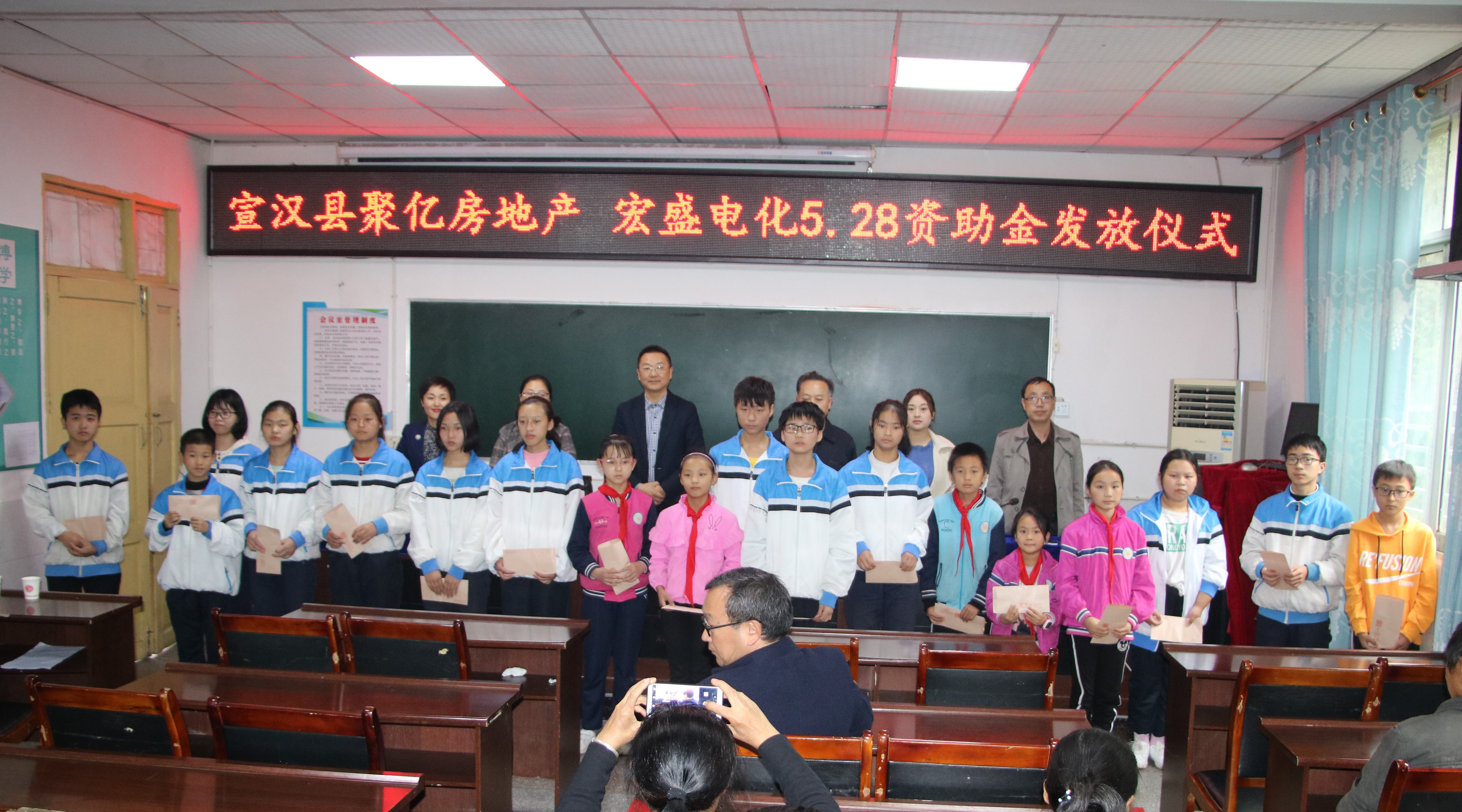 1724385863328183.jpg 1724385863328183.jpg